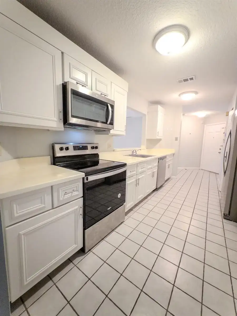 9867 NW 1st Court, Plantation FL 33324 photo 2