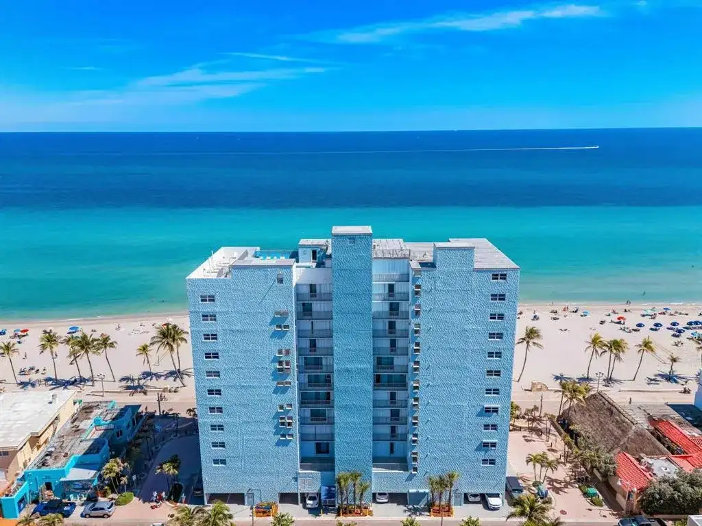 400 N Surf Road # 704, Hollywood FL 33019 photo 4