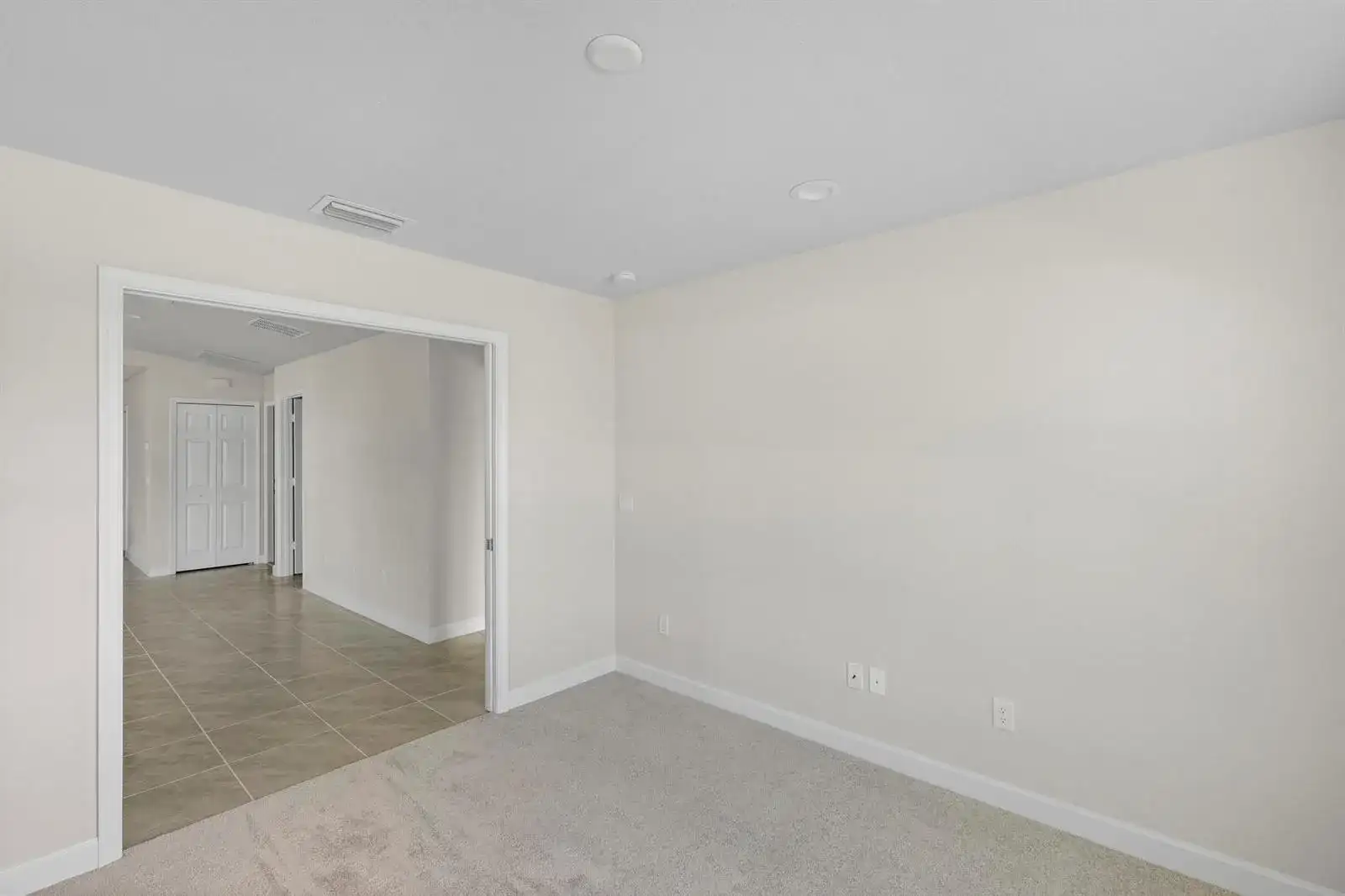 2 Las Casitas Court, Fort Pierce FL 34951 photo 4
