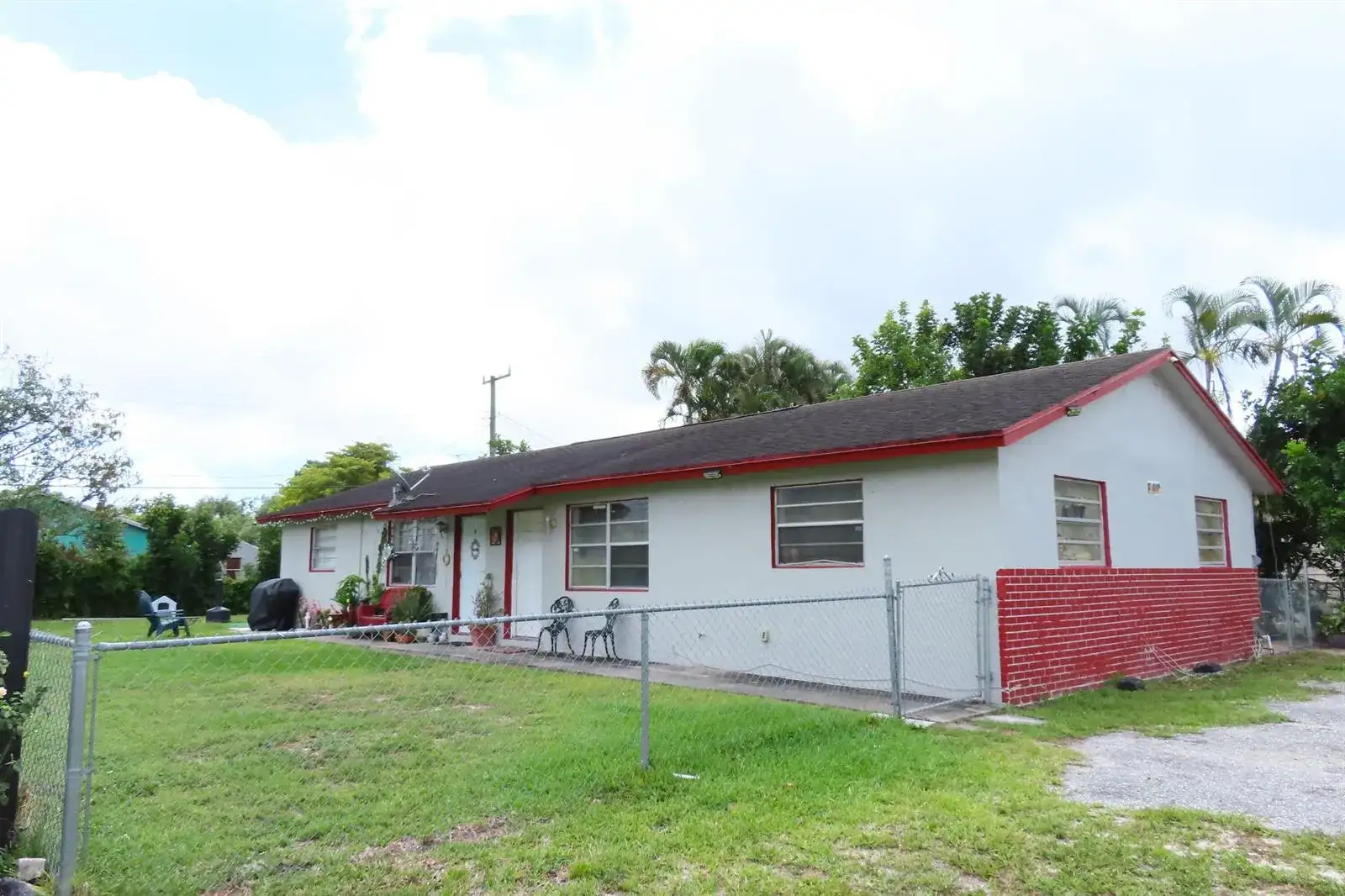 1602 Meridian Road, West Palm Beach FL 33417 photo 4