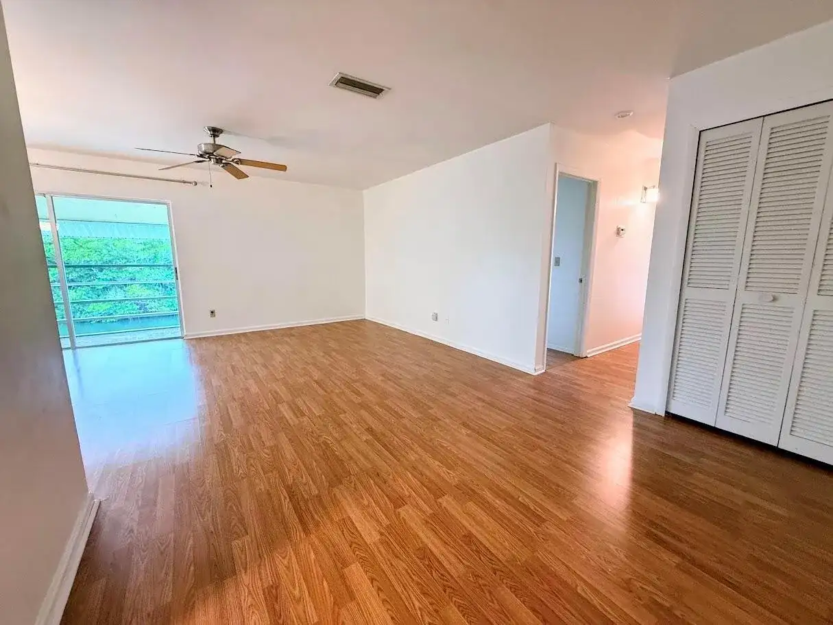 1845 Robalo Drive # 205, Vero Beach FL 32960 photo 3