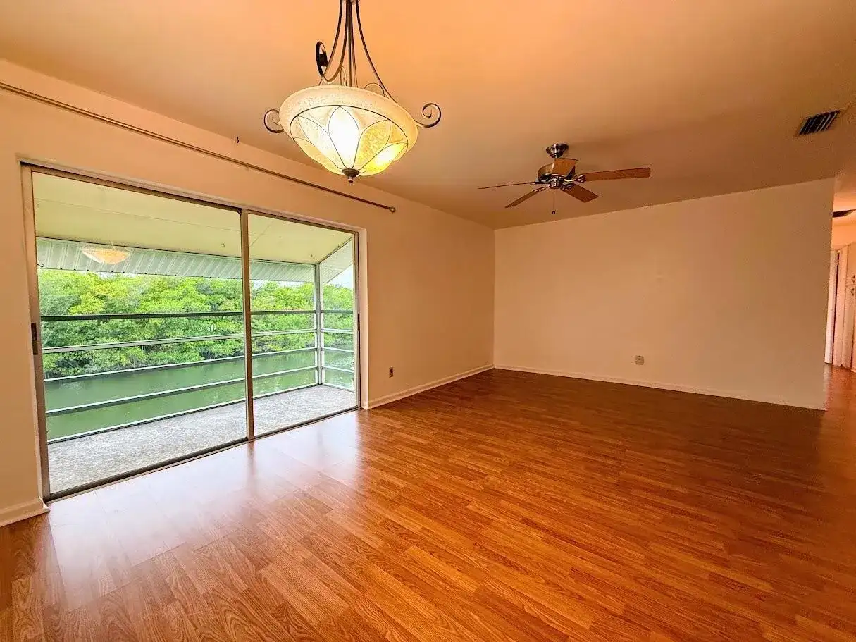 1845 Robalo Drive # 205, Vero Beach FL 32960 photo 4