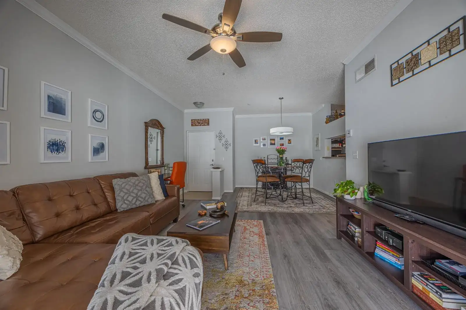 2412 Tuscany Way, Boynton Beach FL 33435 photo 2