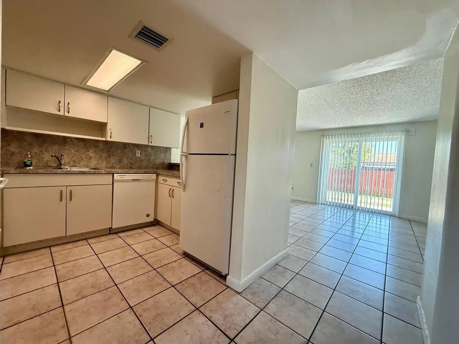 323 Gulfstream Road, Dania Beach FL 33004 photo 2