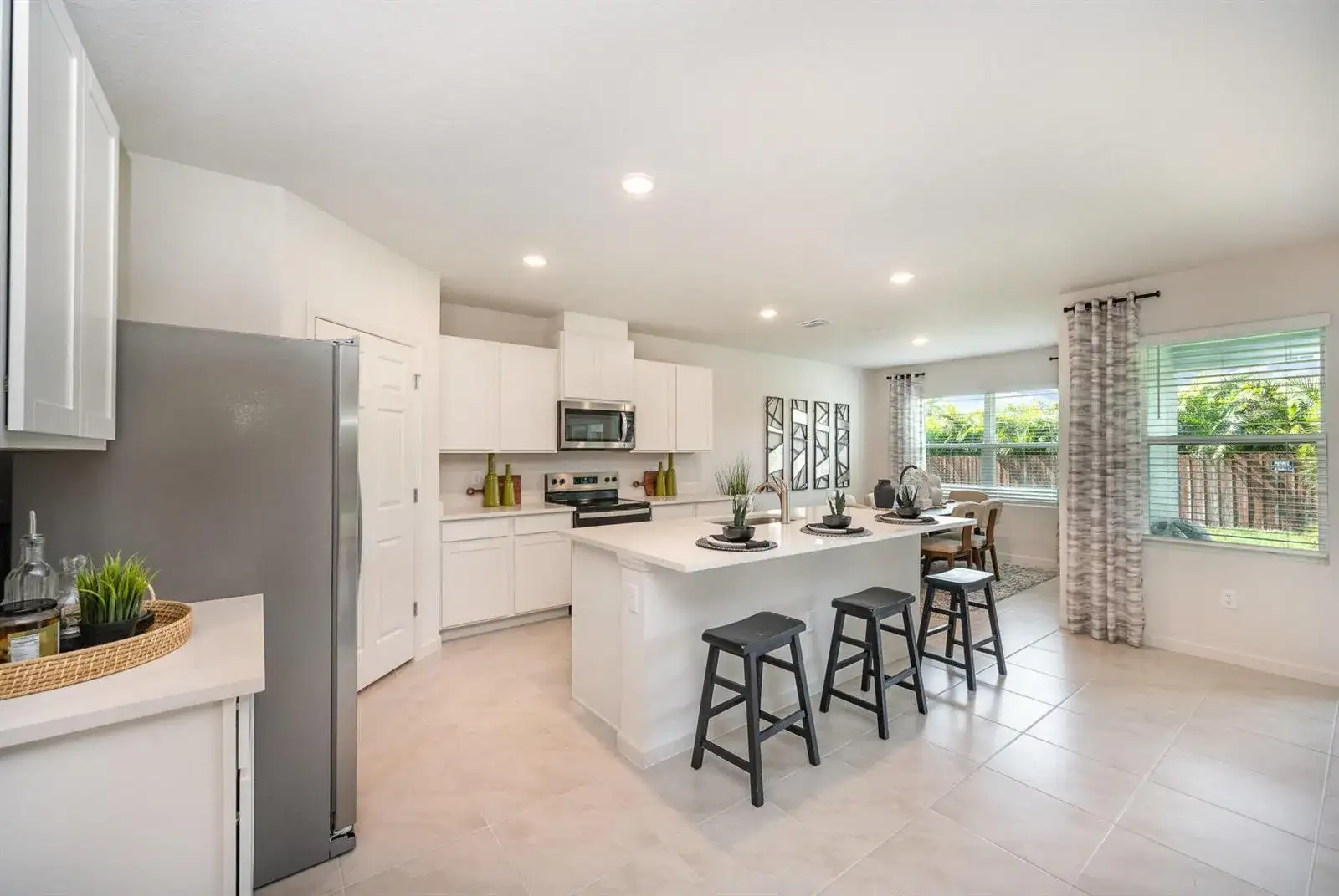 1655 SW Taurus Lane, Port St. Lucie FL 34984 photo 3