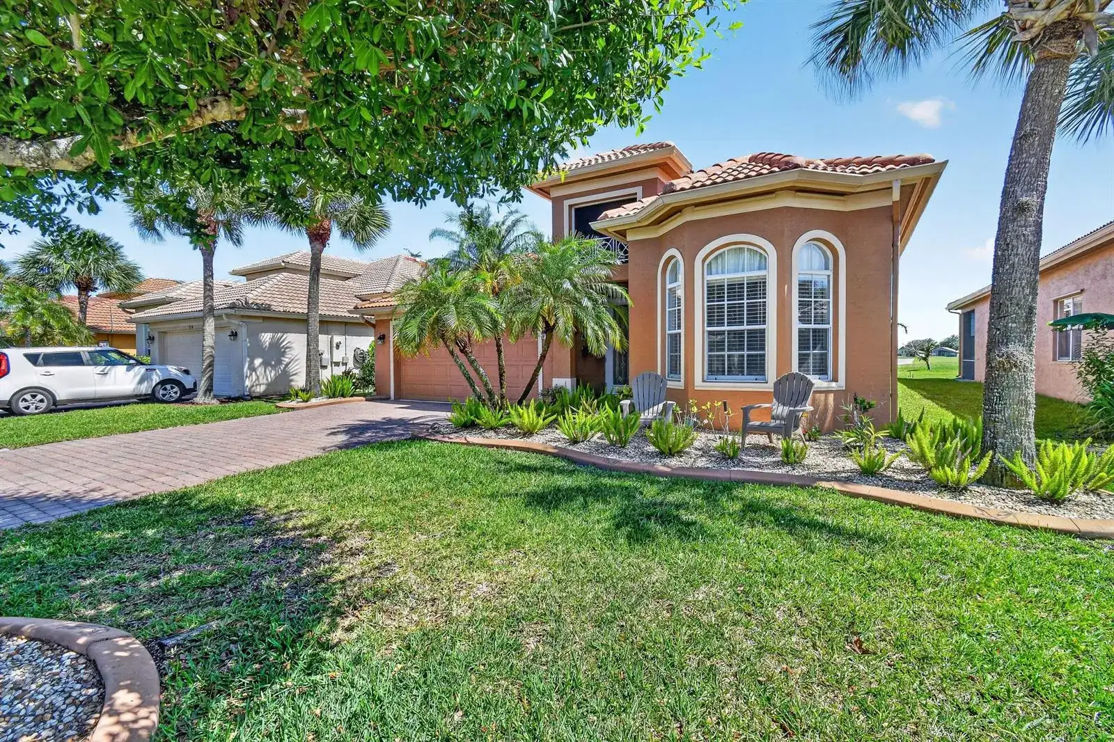 332 NW Stratford Lane, Port St. Lucie FL 34983 photo 4