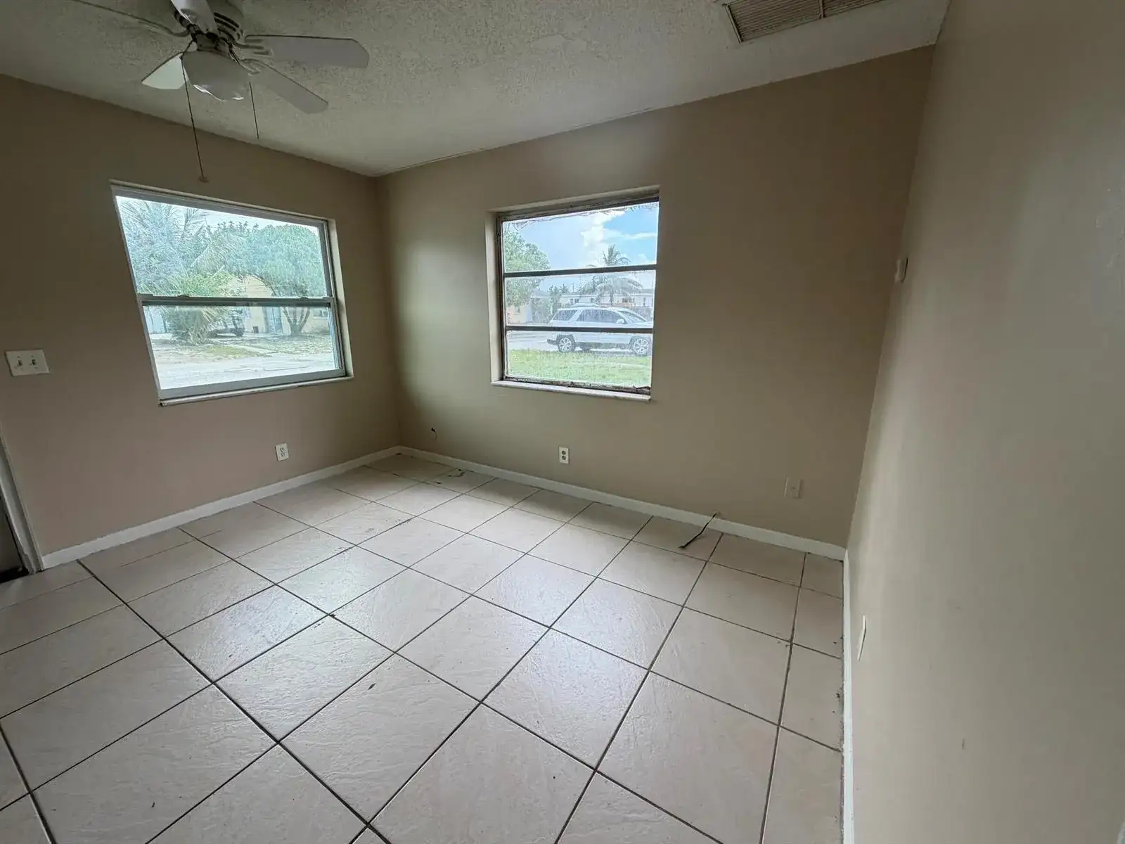 3654 Coconut Road, Palm Springs FL 33461 photo 2