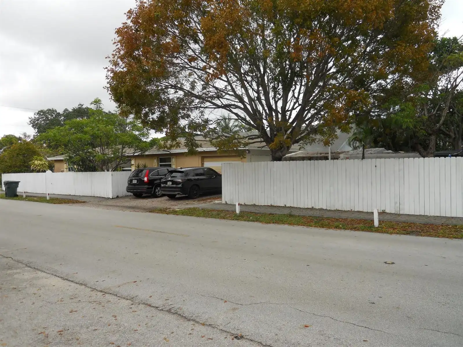 3290 NE 10th Avenue, Oakland Park FL 33334 photo 3