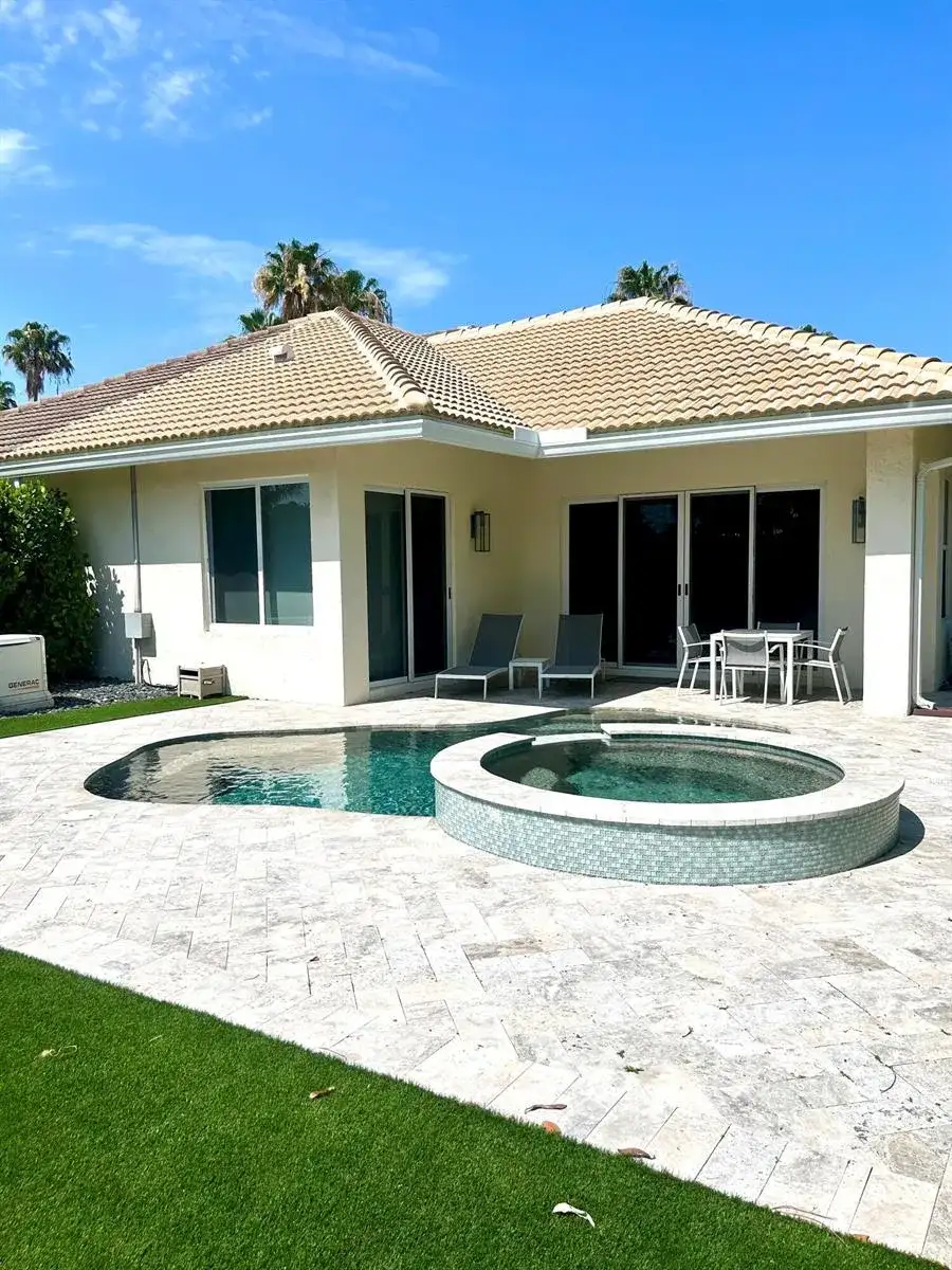 2921 Twin Oaks Way, Wellington FL 33414 photo 4