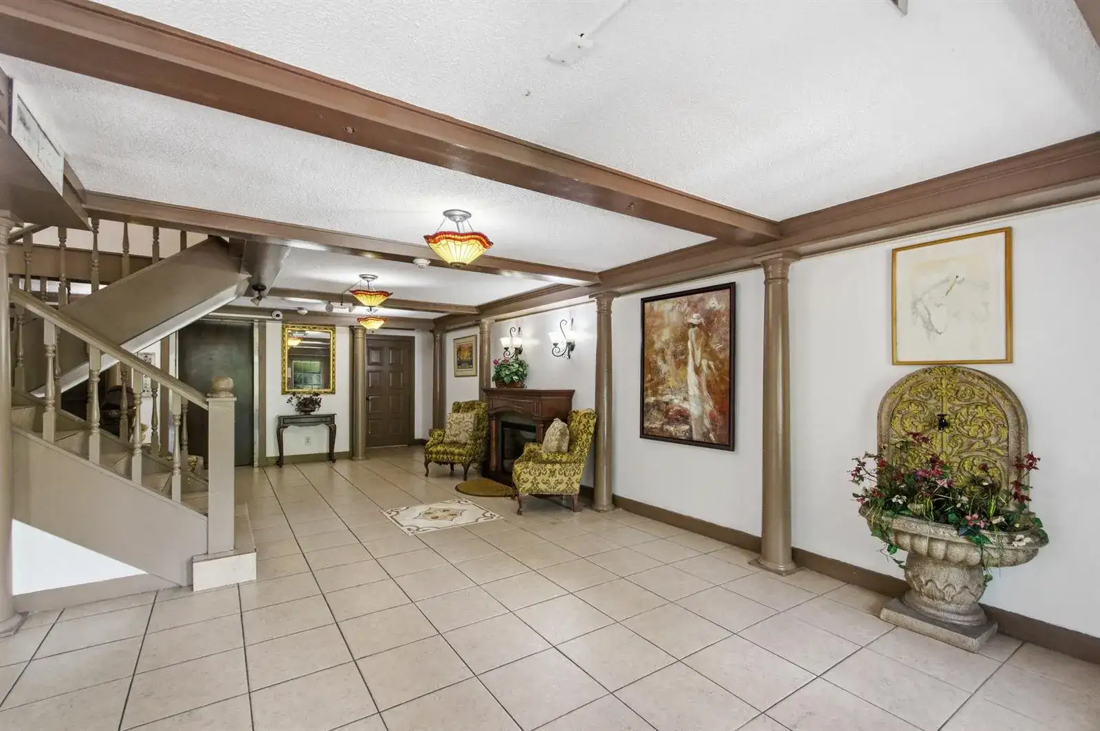 3660 Inverrary Drive # 3q, Lauderhill FL 33319 photo 4