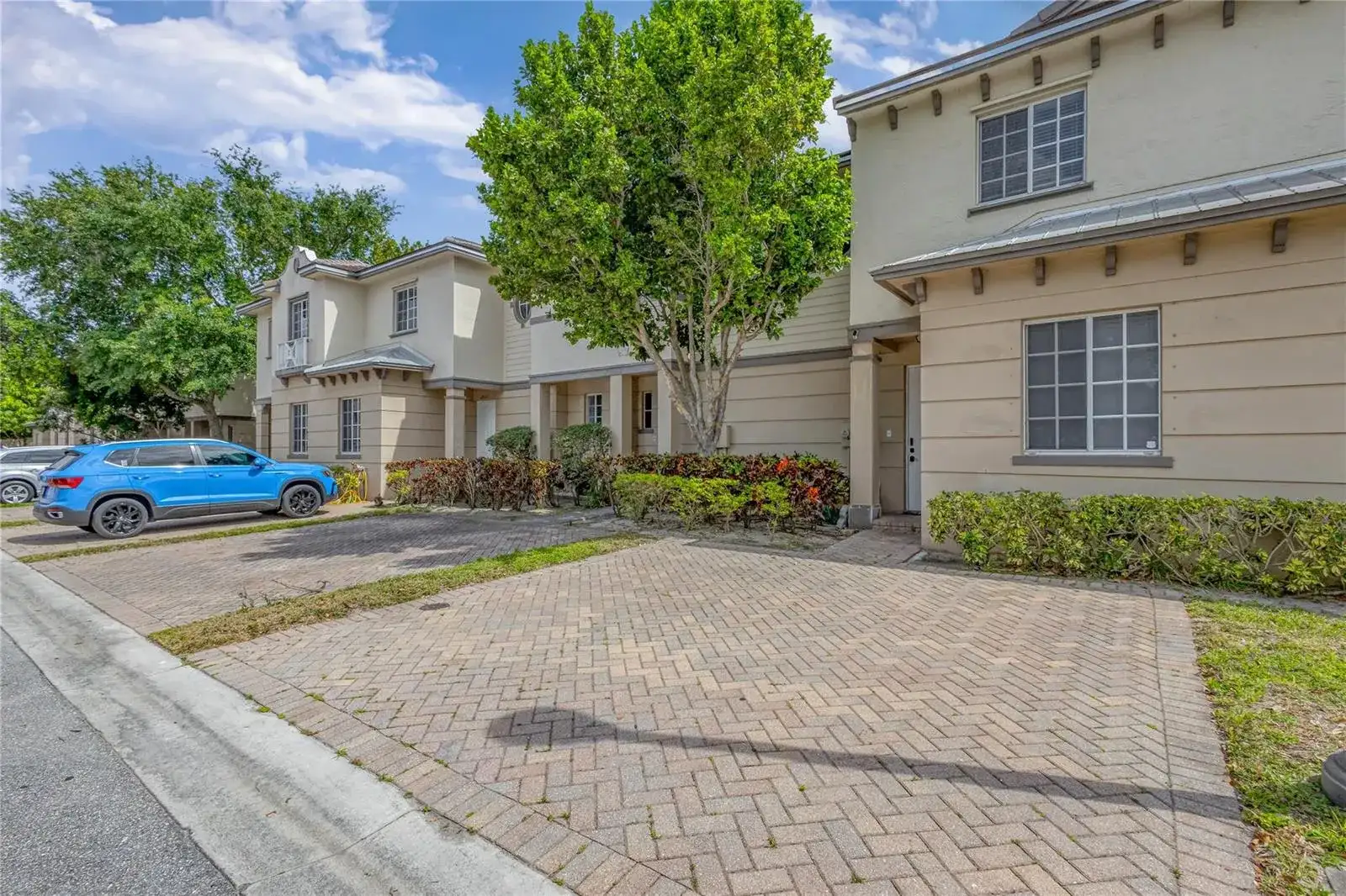 2037 Nassau Drive # 2037, Riviera Beach FL 33404 photo 3