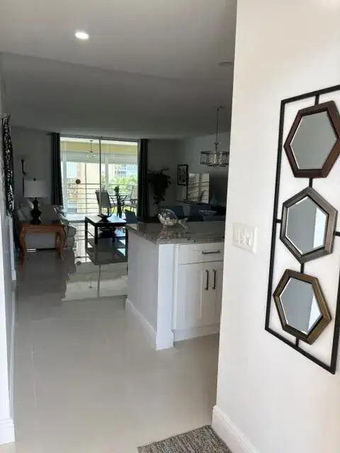 424 SE 10th Street # 203, Dania Beach FL 33004 photo 4