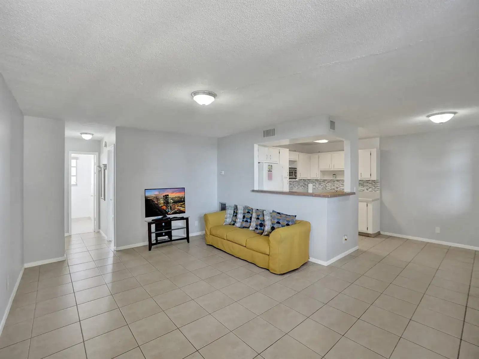 1811 Jefferson Street # 404, Hollywood FL 33020 photo 5