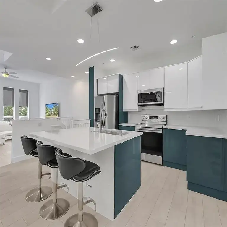703 SE 16th Court, Fort Lauderdale FL 33316 photo 5
