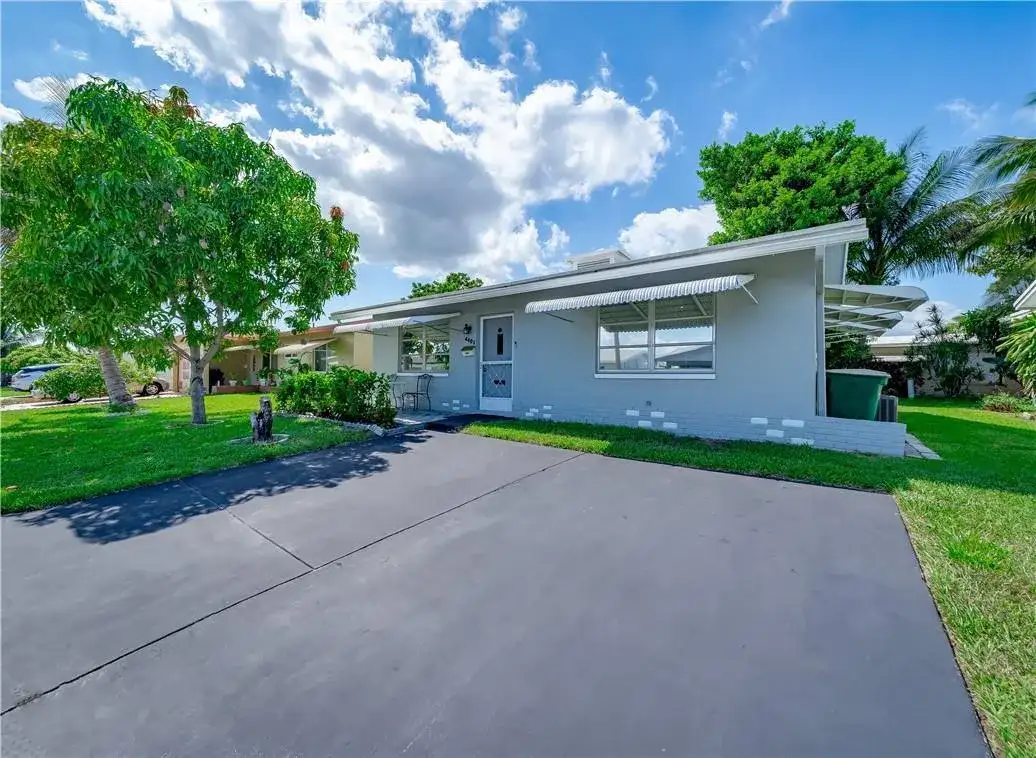 4401 NW 47th Street, Tamarac FL 33319 photo 4