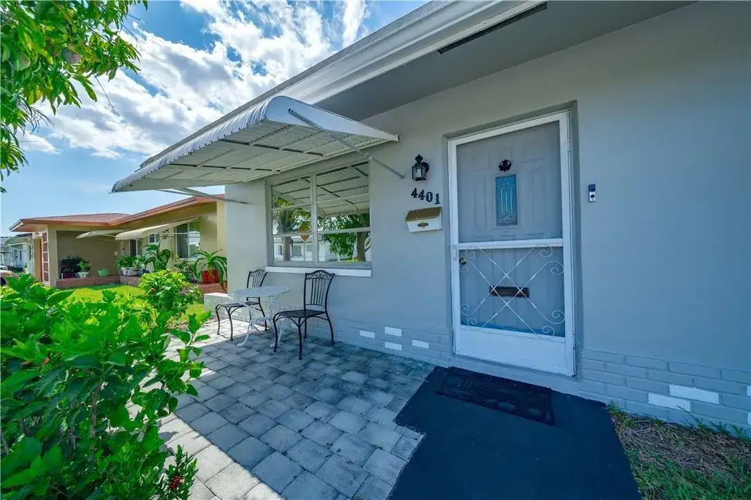 4401 NW 47th Street, Tamarac FL 33319 photo 5