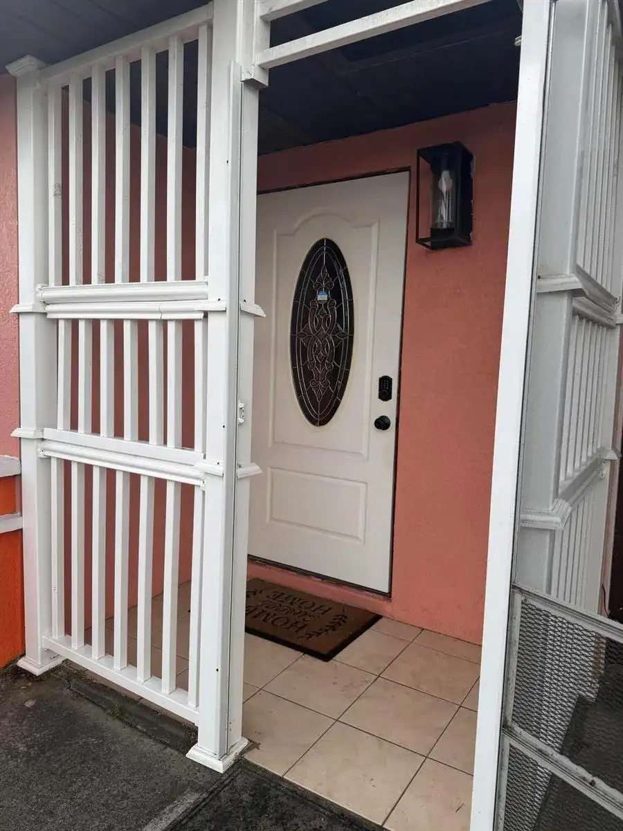 1410 NE 14th Terrace, Cape Coral FL 33909 photo 3