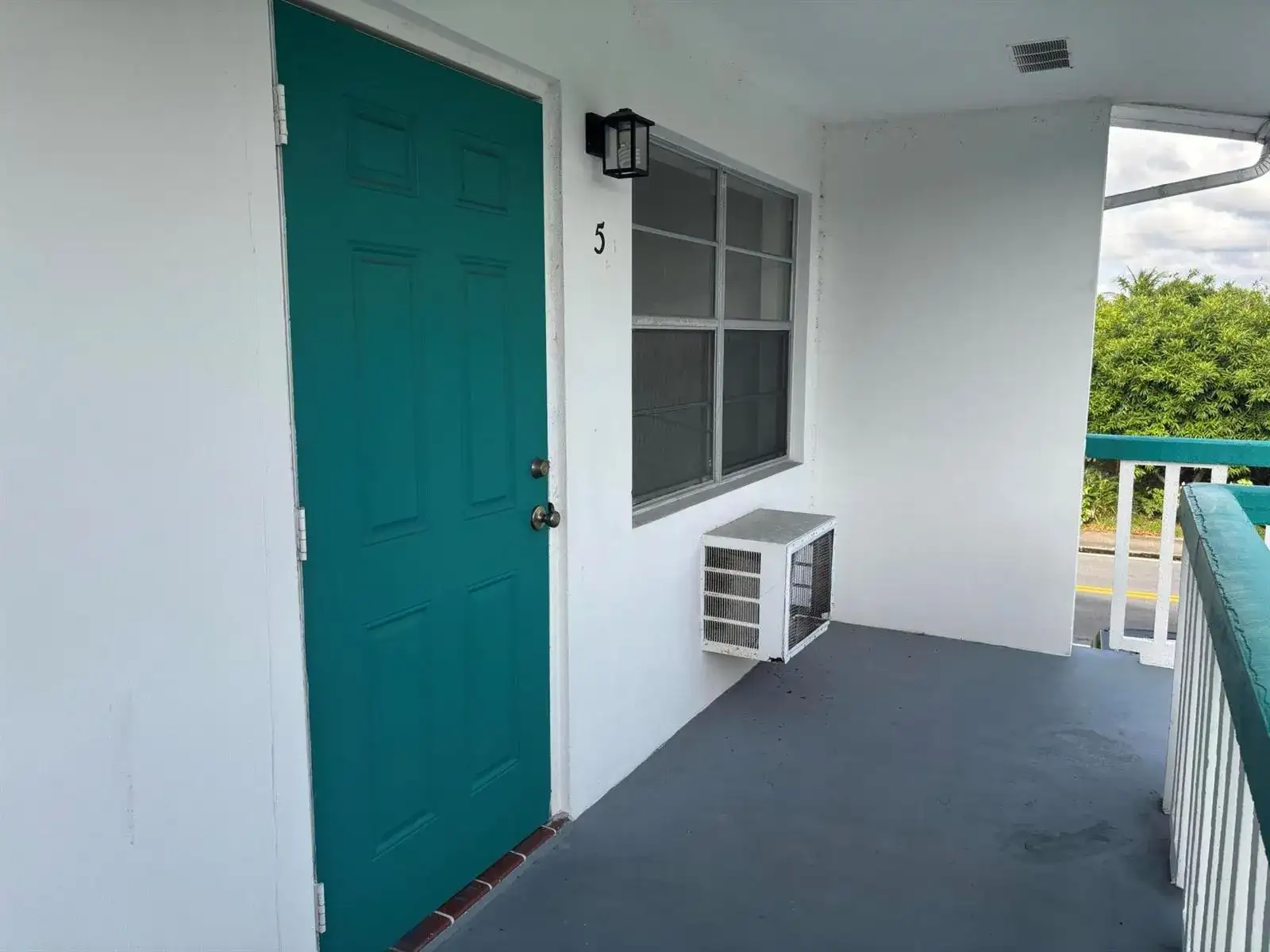 1111 N Federal Highway # 5, FL 33460 photo 2