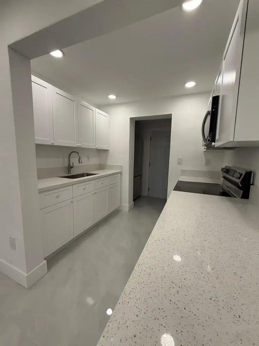 4400 SW 36th Street, West Park FL 33023 photo 5