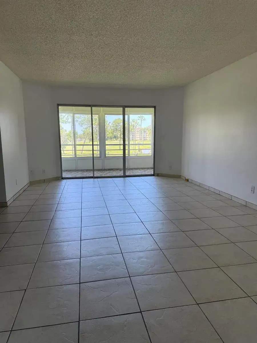 3836 Via Poinciana # 306, Lake Worth FL 33467 photo 2