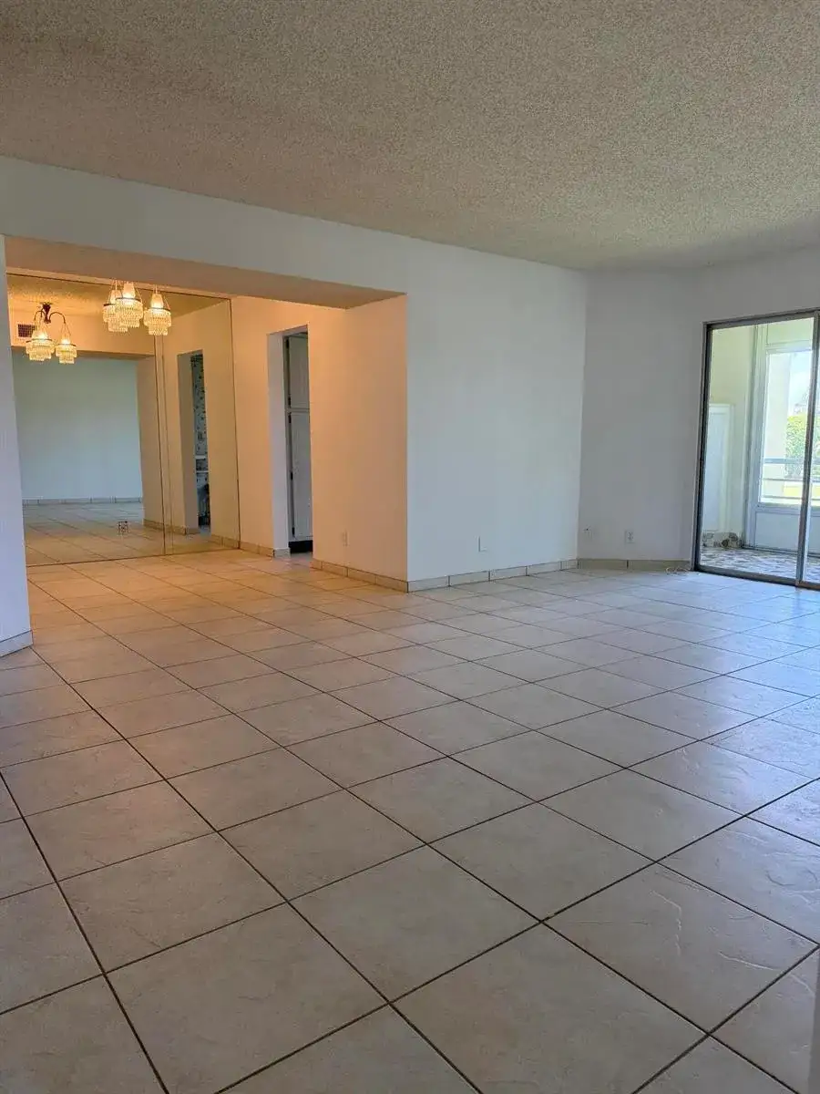 3836 Via Poinciana # 306, Lake Worth FL 33467 photo 3