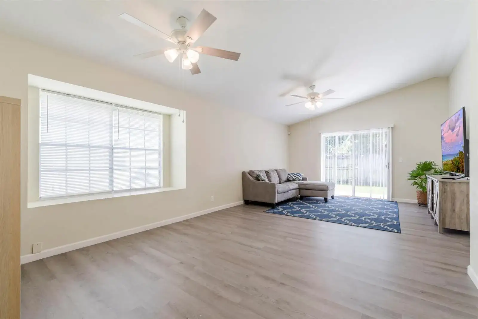 1306 Wild Daisy Lane, West Palm Beach FL 33415 photo 2