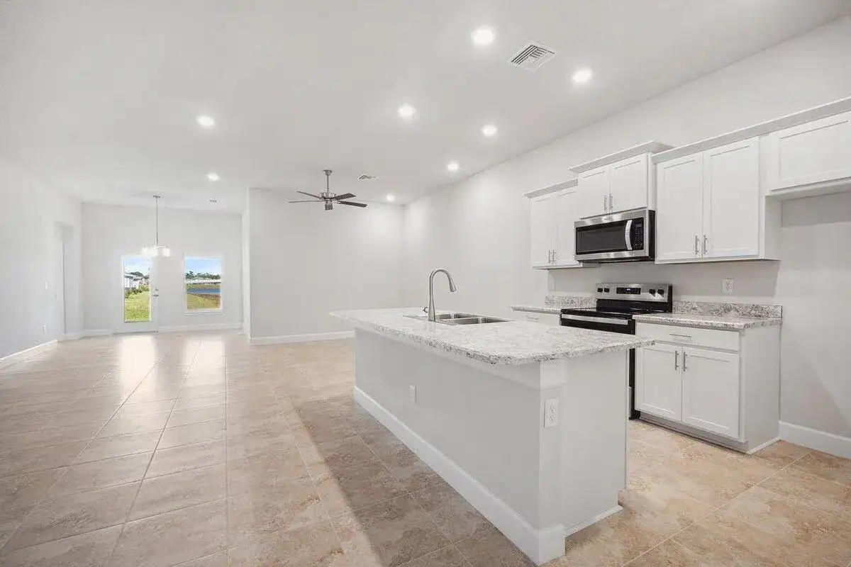 8615 Giovanni Avenue, Fort Pierce FL 34951 photo 5