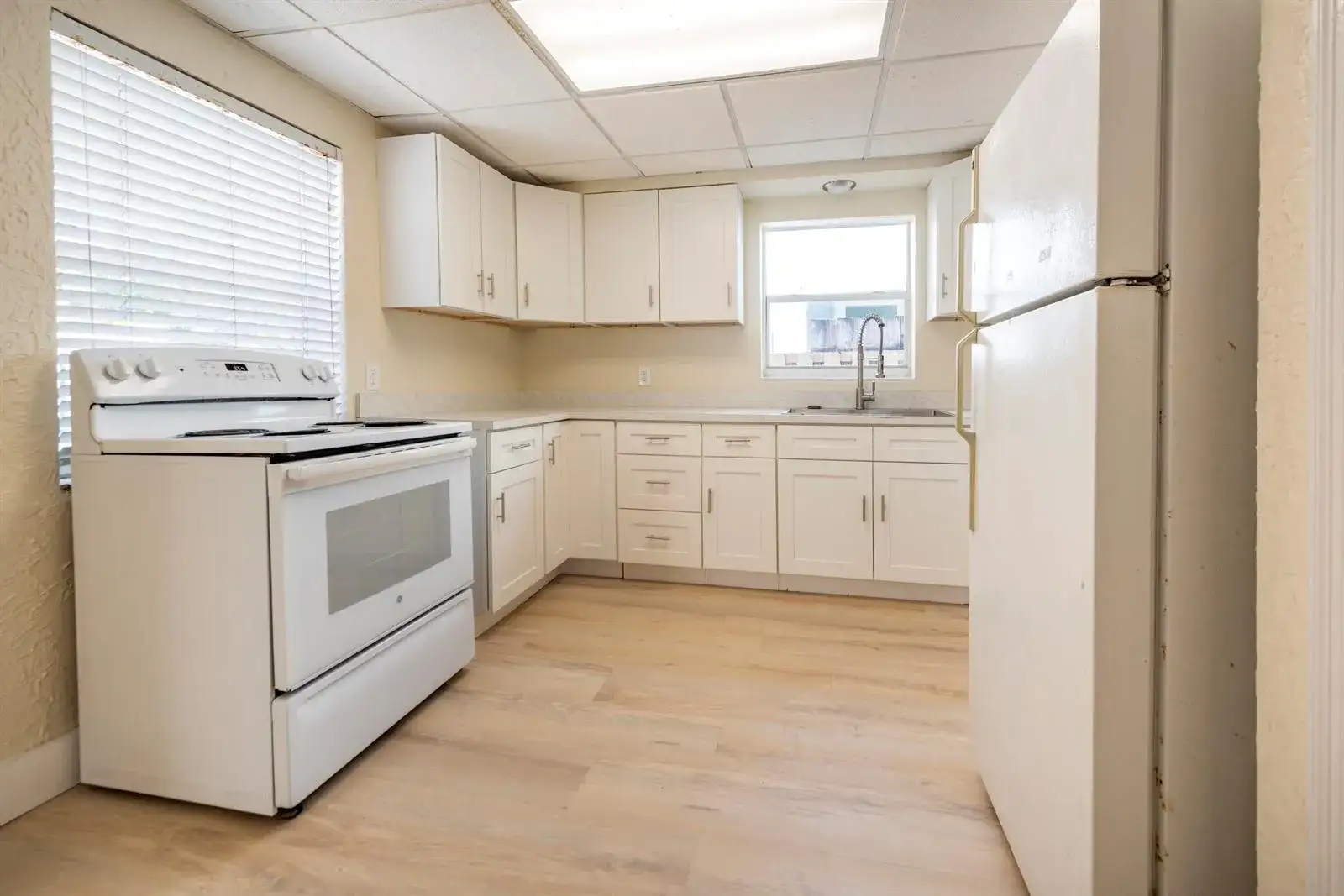 412 SE 17th Street, Fort Lauderdale FL 33316 photo 5