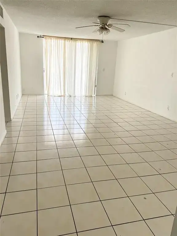 1830 Dixianna Street # 201, Hollywood FL 33020 photo 2