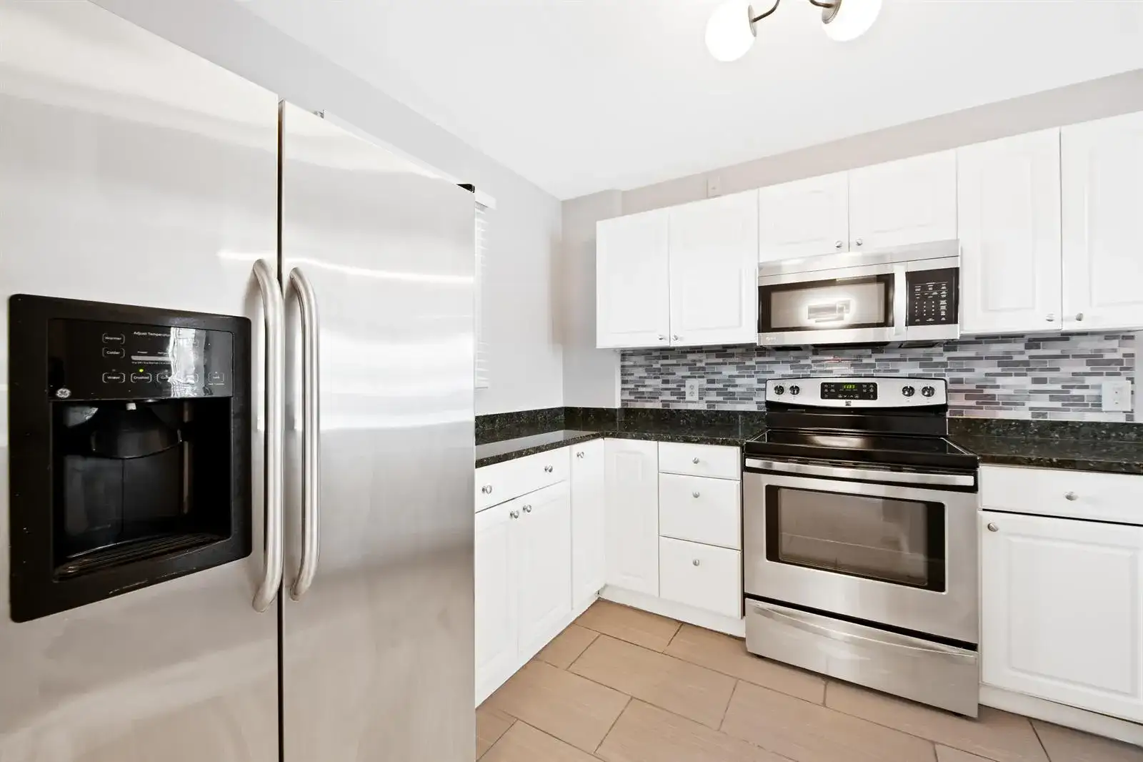 113 Royal Park Drive # 2h, Oakland Park FL 33309 photo 2