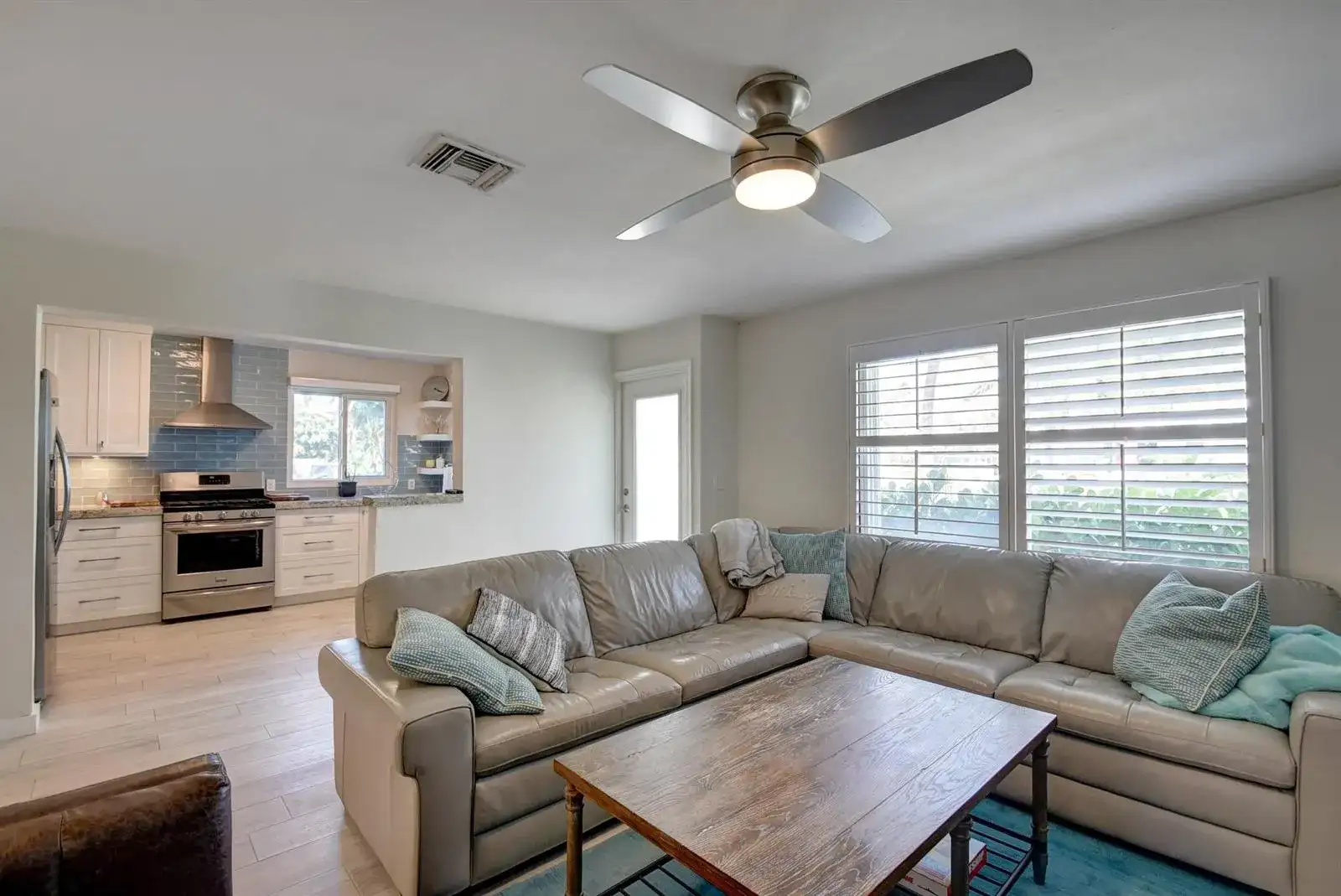 1020 Casuarina Road, Delray Beach FL 33483 photo 5