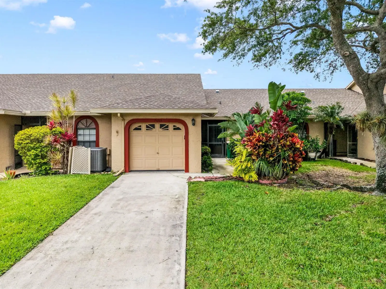 9663 NW 76th Street, Tamarac FL 33321 photo 2
