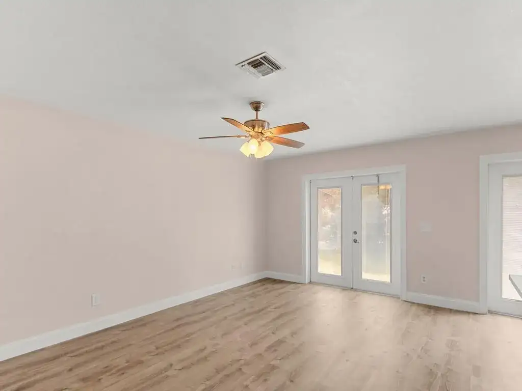 4065 46th Lane, Vero Beach FL 32967 photo 5