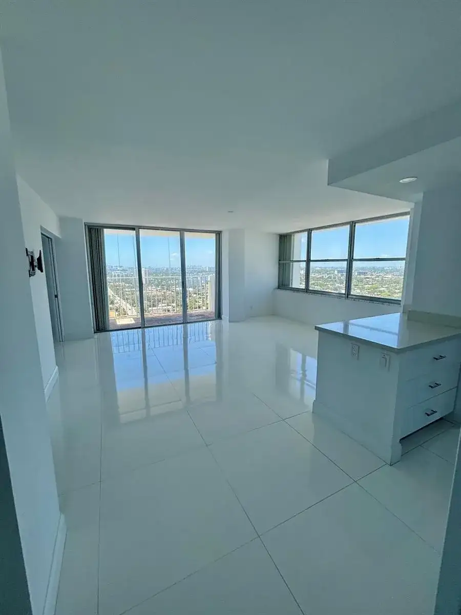 111 Briny Avenue # 14, Pompano Beach FL 33062 photo 2