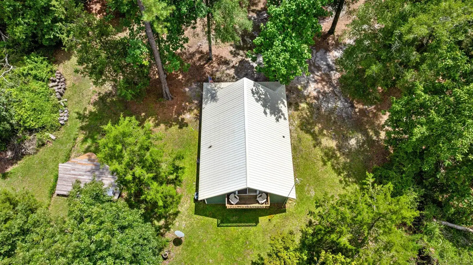 694 SW Quarter Lane, FL 32038 photo 2