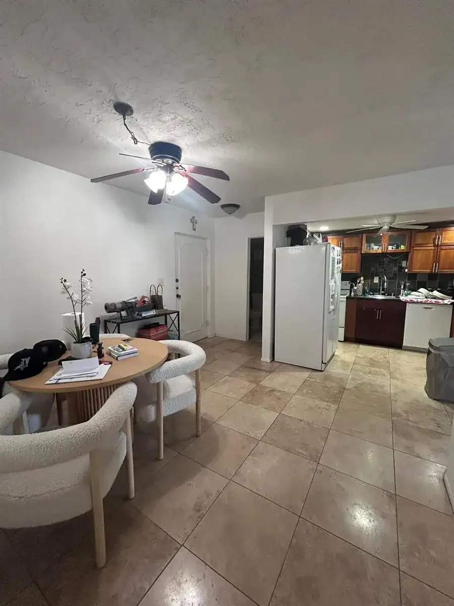 7300 NW 17th Street # 402, Plantation FL 33313 photo 3