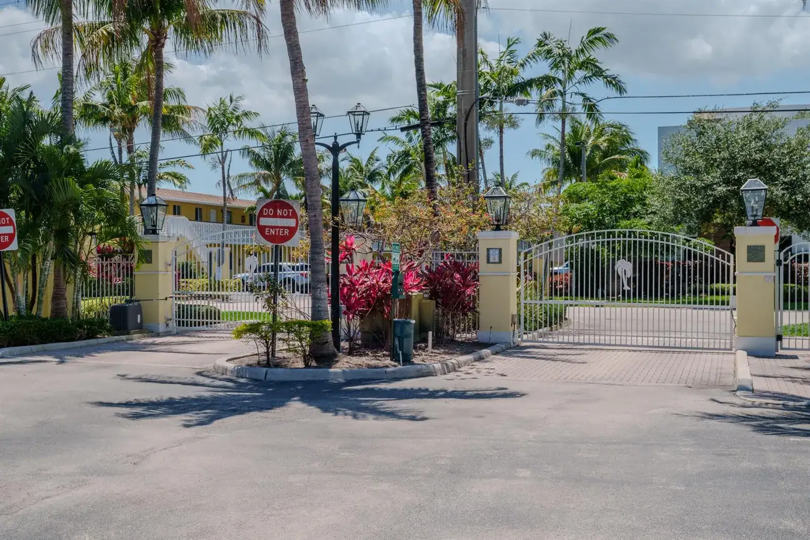 2660 NE 8th Avenue # 106, Wilton Manors FL 33334 photo 3
