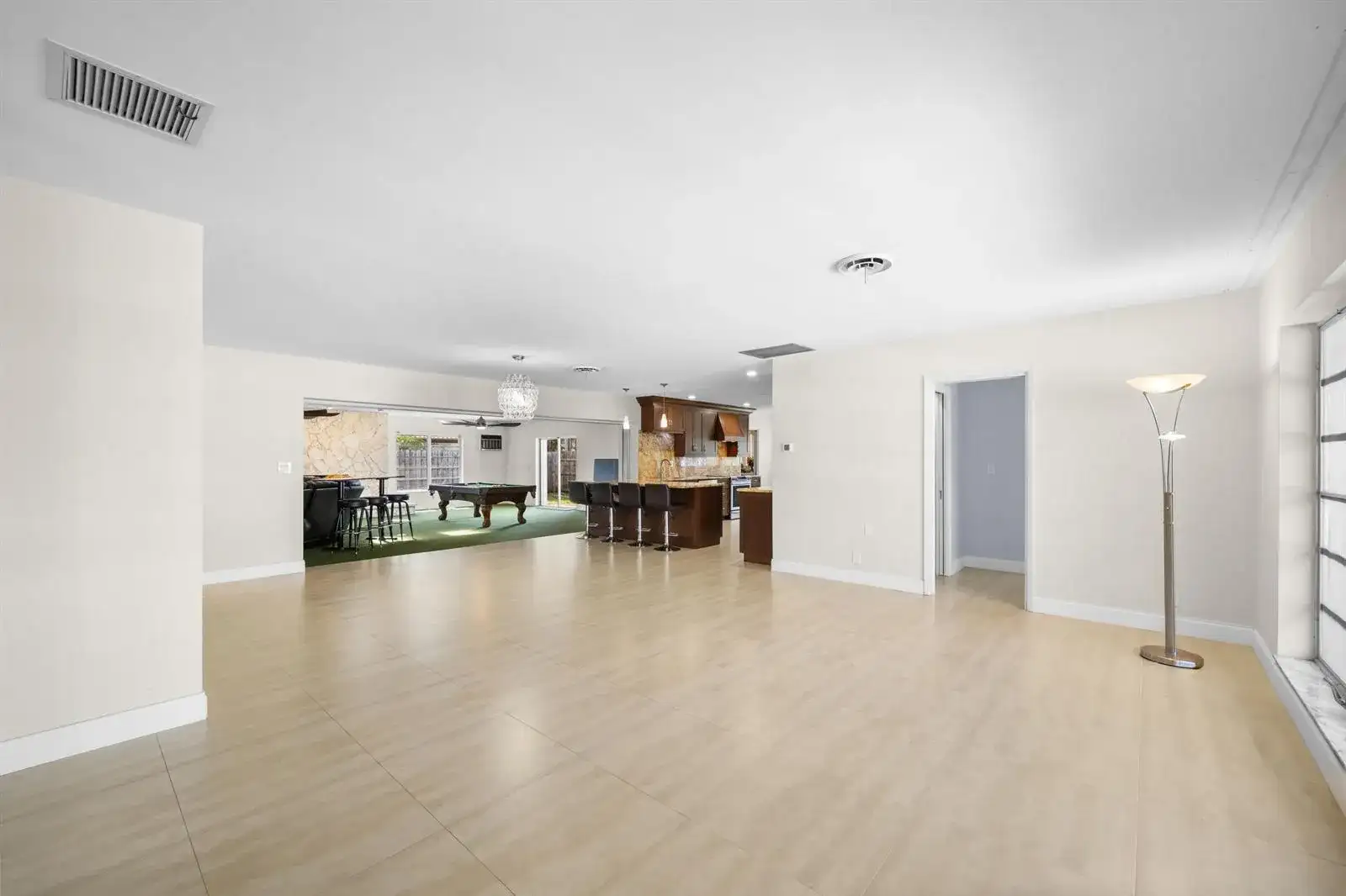 1500 SE 24th Avenue, Pompano Beach FL 33062 photo 2
