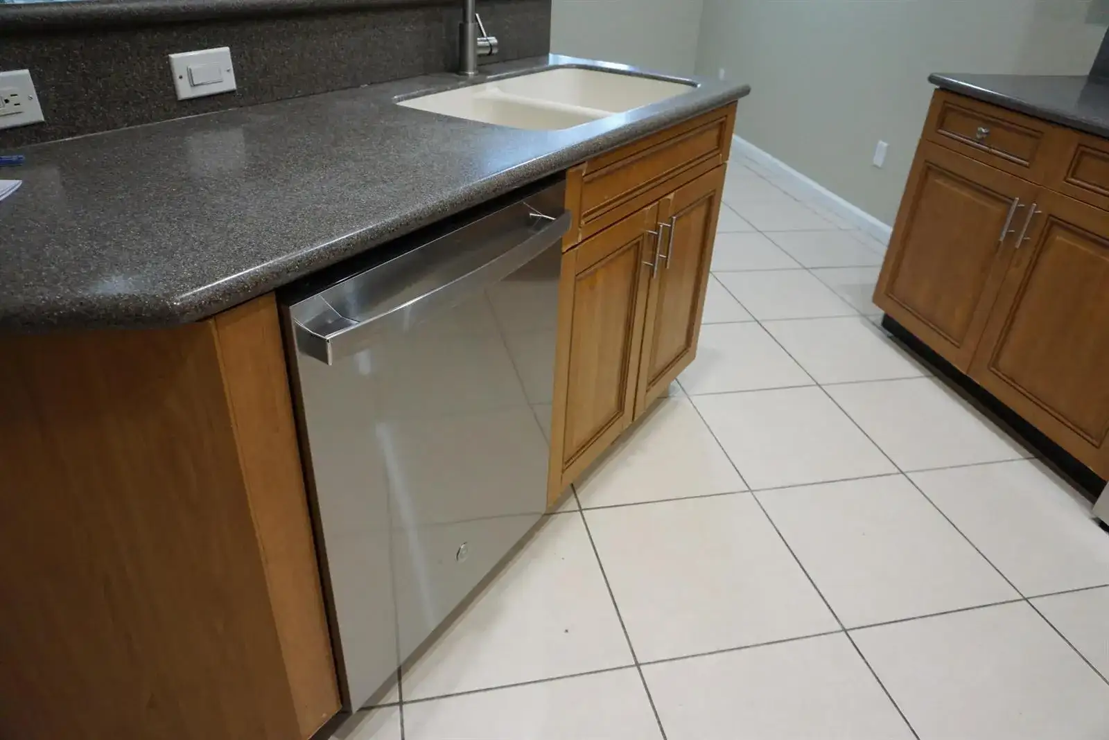 2030 Nassau Drive, West Palm Beach FL 33404 photo 4