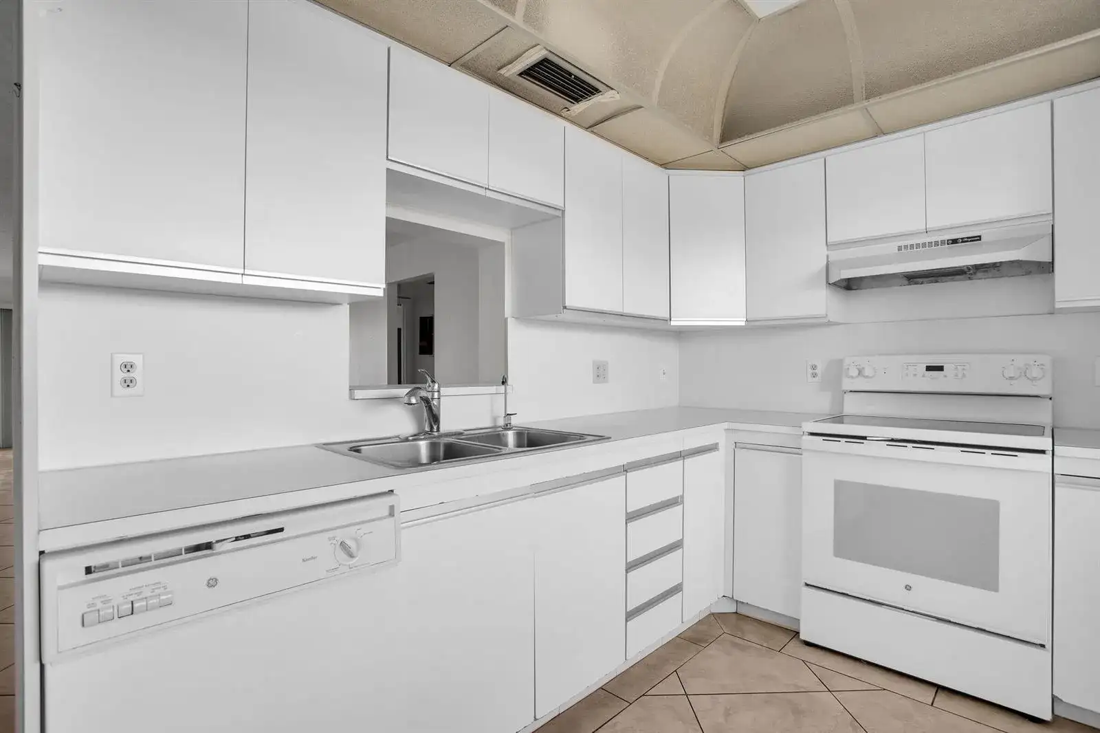 3405 Bimini Lane # M4, Coconut Creek FL 33066 photo 4