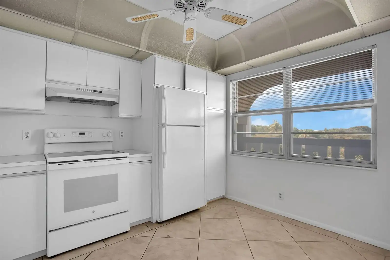 3405 Bimini Lane # M4, Coconut Creek FL 33066 photo 5