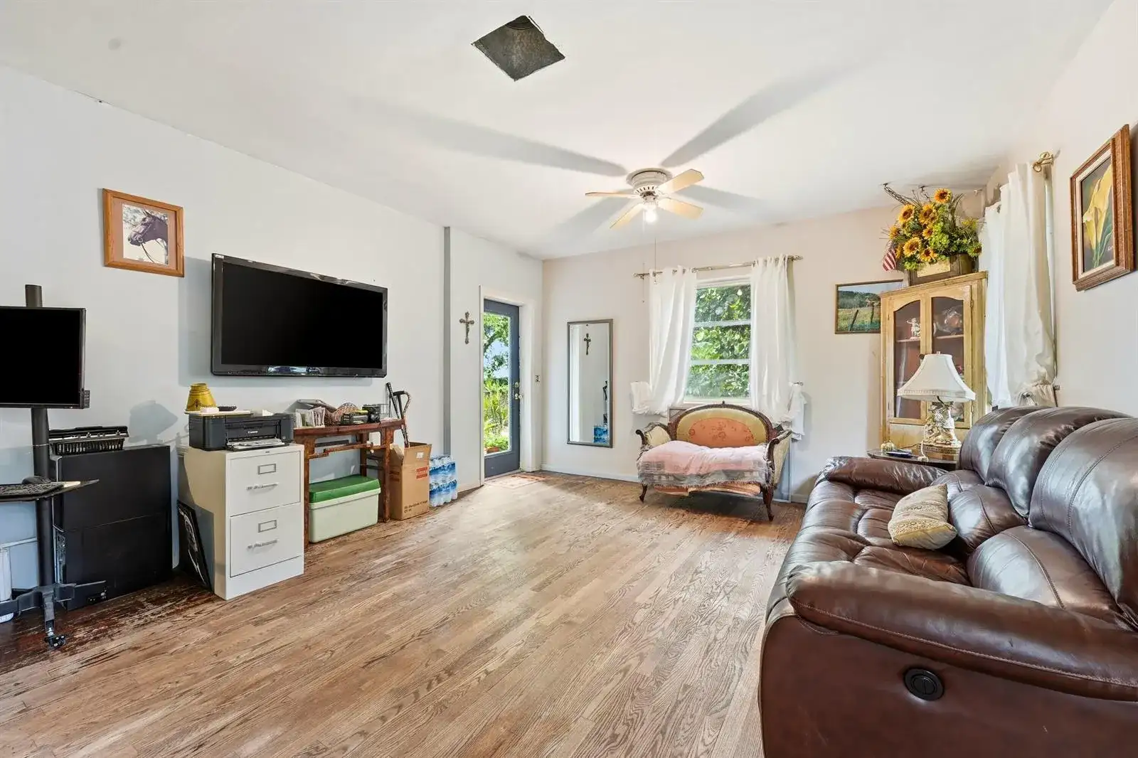 515 Biscayne Drive, West Palm Beach FL 33401 photo 3