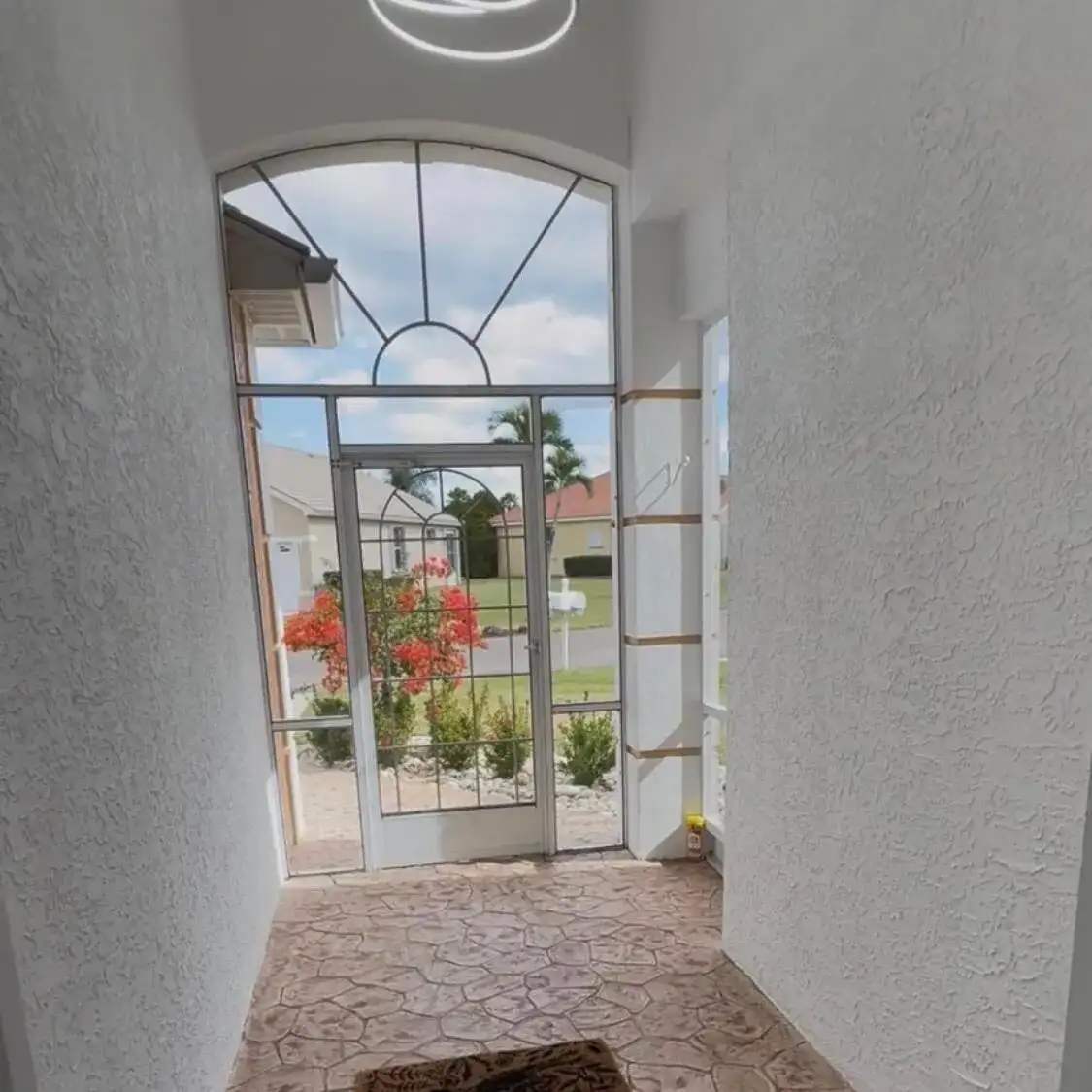 822 NW Sorrento Lane, Port St. Lucie FL 34986 photo 2
