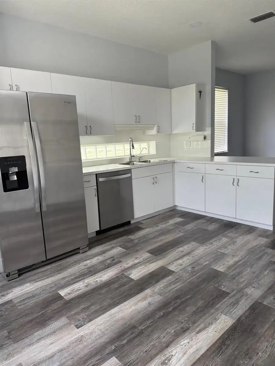 822 NW Sorrento Lane, Port St. Lucie FL 34986 photo 4