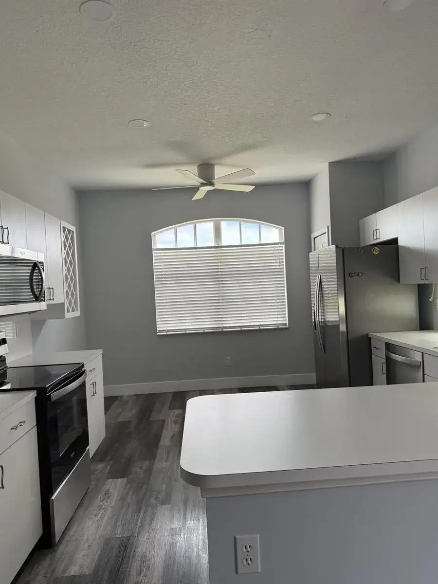 822 NW Sorrento Lane, Port St. Lucie FL 34986 photo 5
