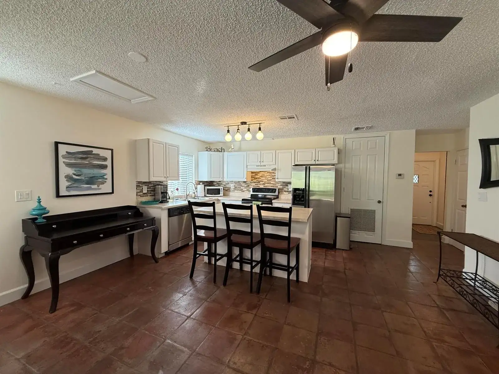 801 NE 2nd Avenue, Delray Beach FL 33444 photo 3