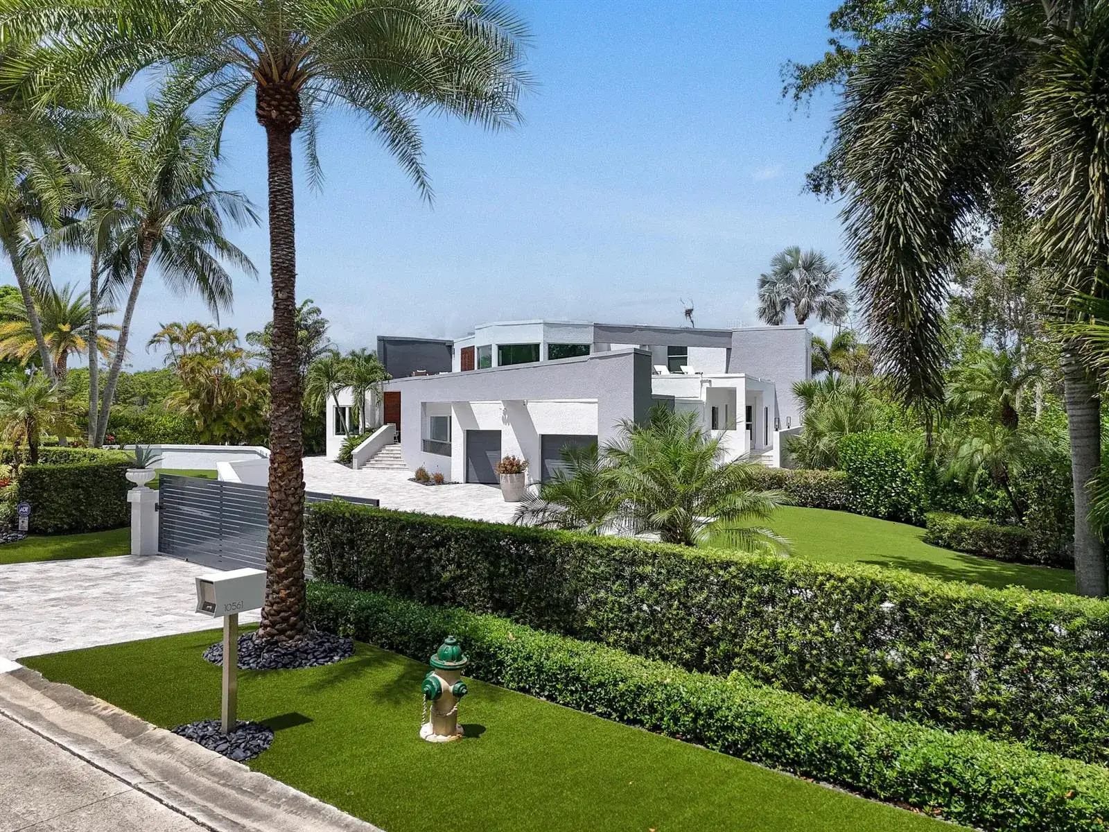 10561 SE Le Parc, Jupiter FL 33469 photo 4