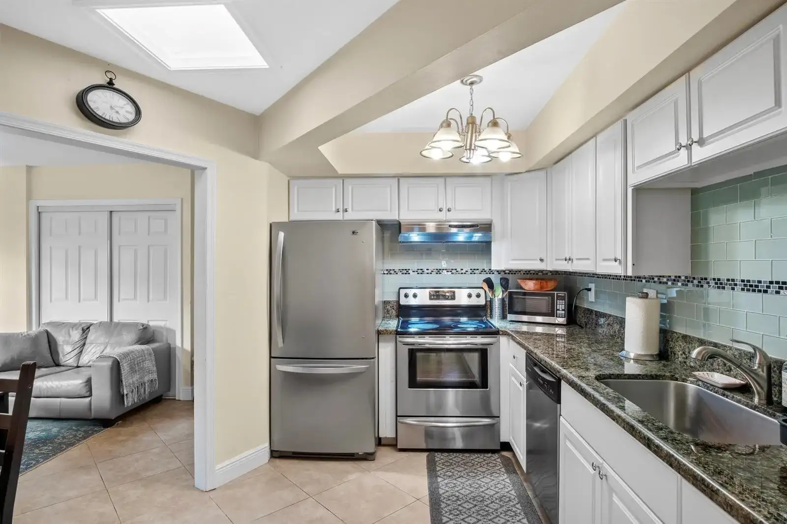 803 NE 2nd Avenue, Delray Beach FL 33444 photo 5