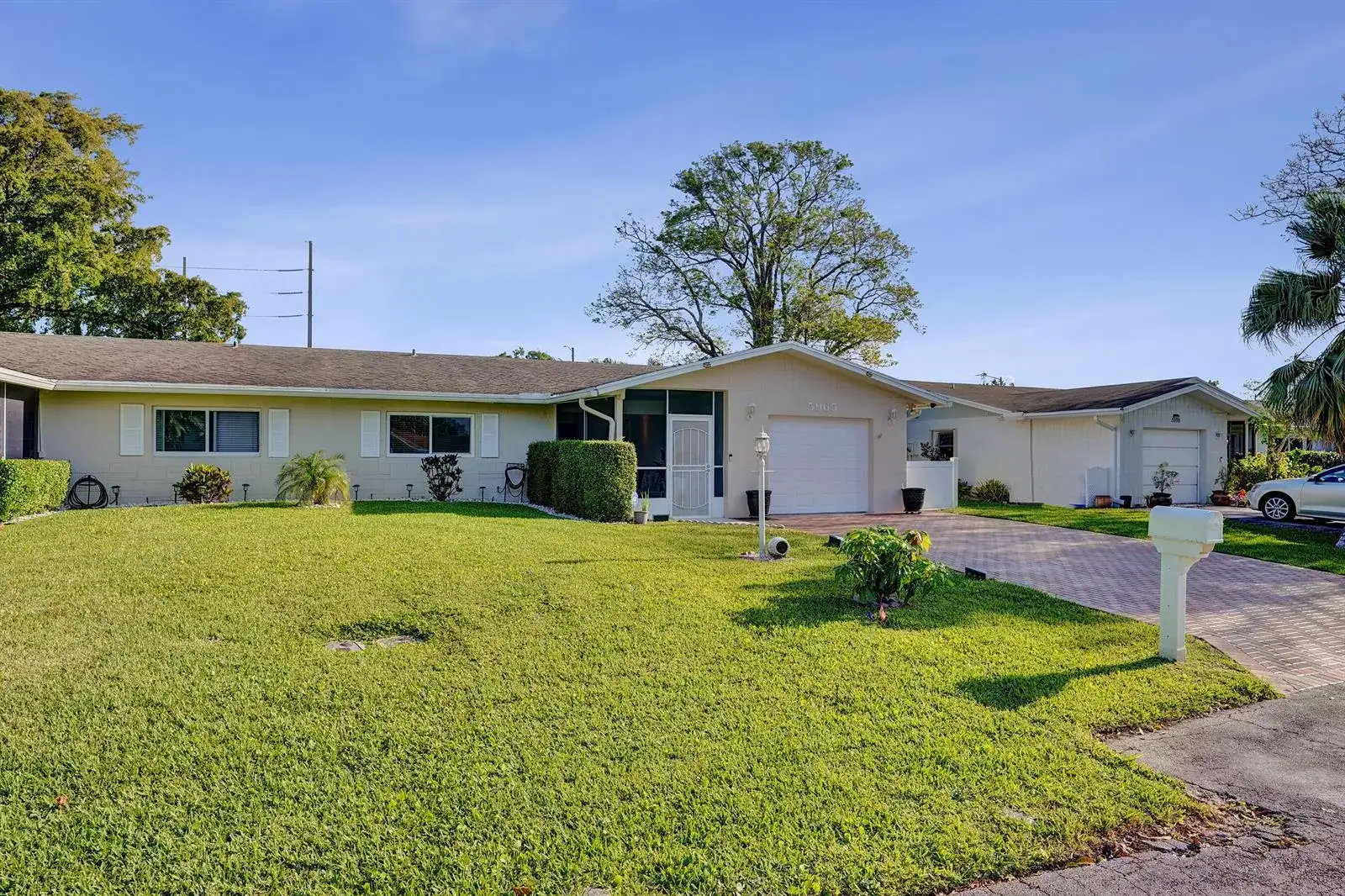 5965 Los Alamos Lane, Delray Beach FL 33484 photo 2