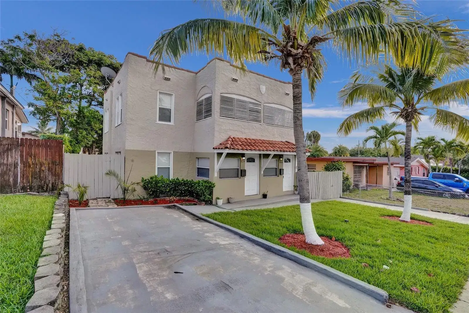 924 Mcintosh Street, West Palm Beach FL 33405 photo 3